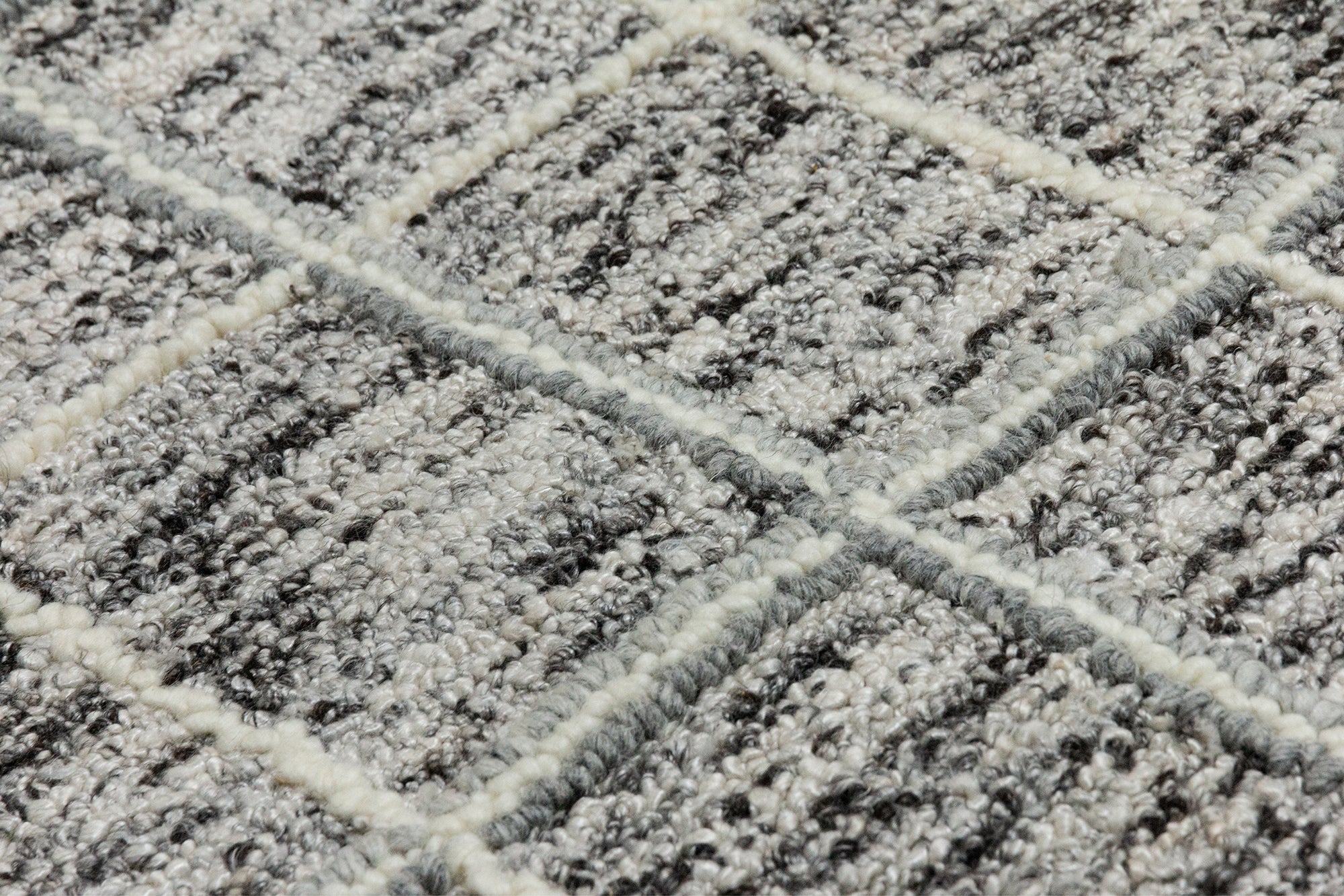 BOUCLÉ IVORY